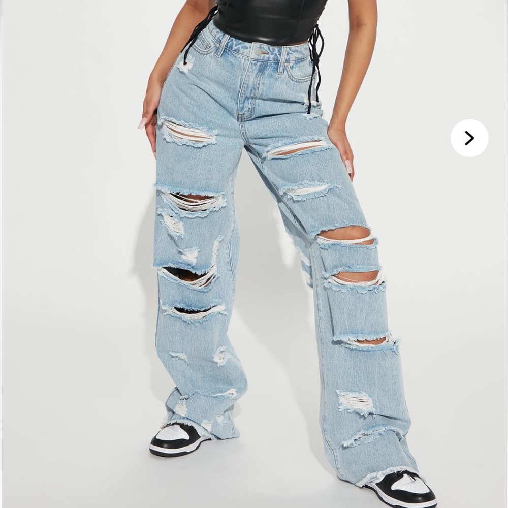 Ripped Straight Leg Women's Jeans